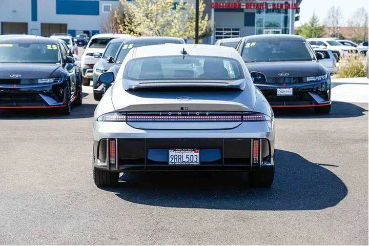 $31111 : Hyundai IONIQ 6 2025 AWD SEL image 4