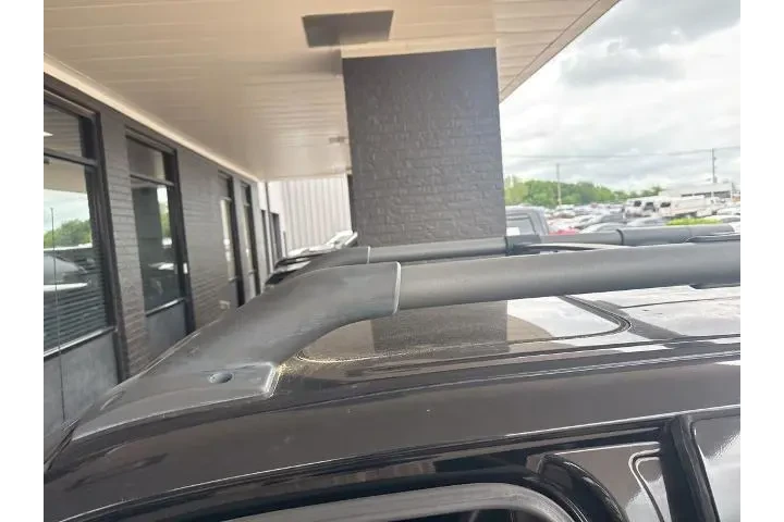 $13608 : Nissan Frontier 2016 4x4 SV image 10