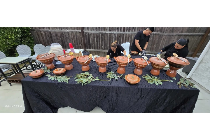 Cazuelitas de guisados image 5