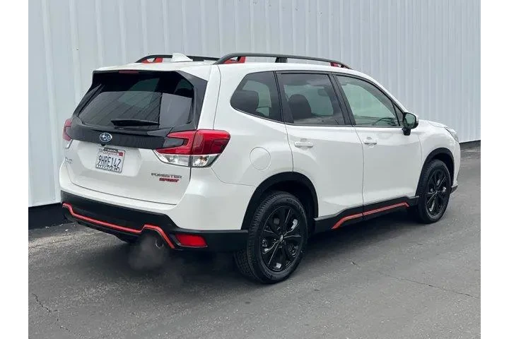 $28494 : Subaru Forester 2023 AWD Spo image 6
