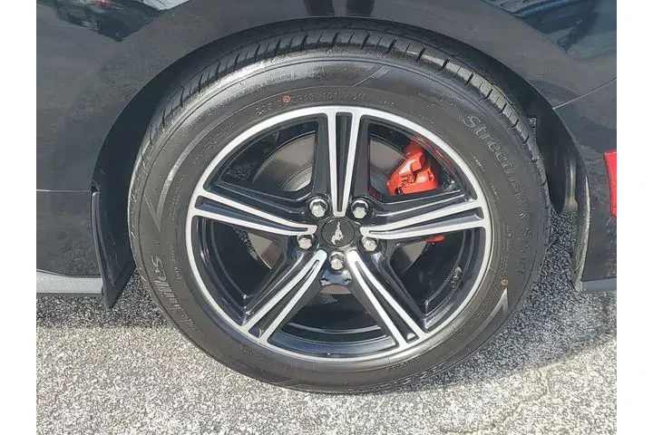 $27992 : Ford Mustang 2024 EcoBoost 2 image 8