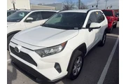 $21500 : Toyota RAV4 2020 XLE 4dr SUV thumbnail