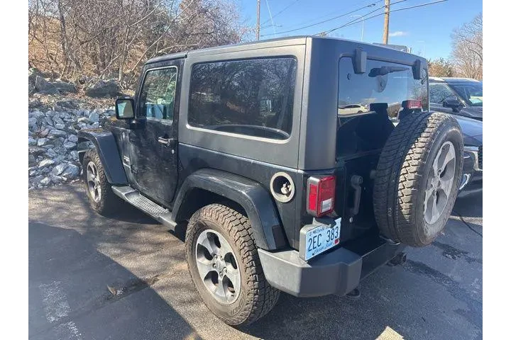 $18888 : Jeep Wrangler 2016 4x4 Sahar image 2