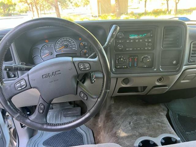 $6200 : 2006 GMC Yukon SL image 5