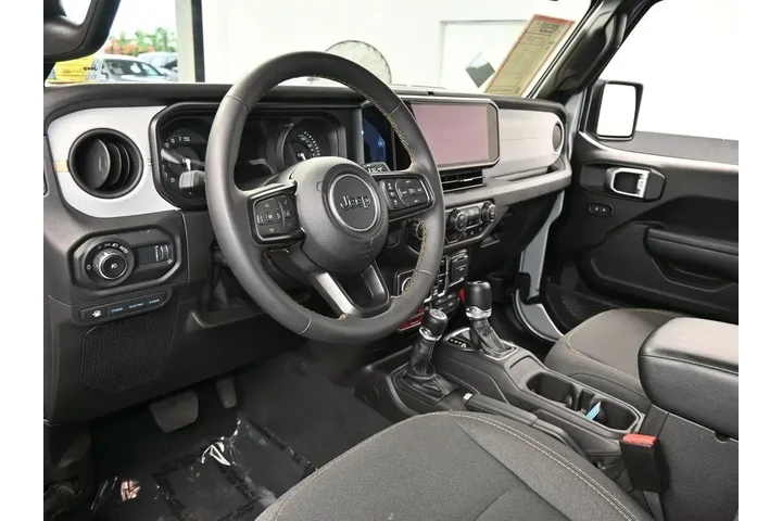 $35999 : Jeep Wrangler 2024 4x4 Willy image 10