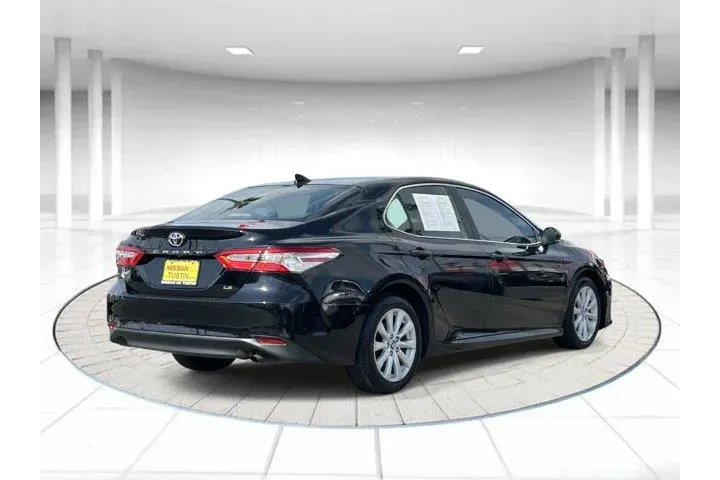 $19999 : Toyota Camry 2019 SE 4dr Sed image 4