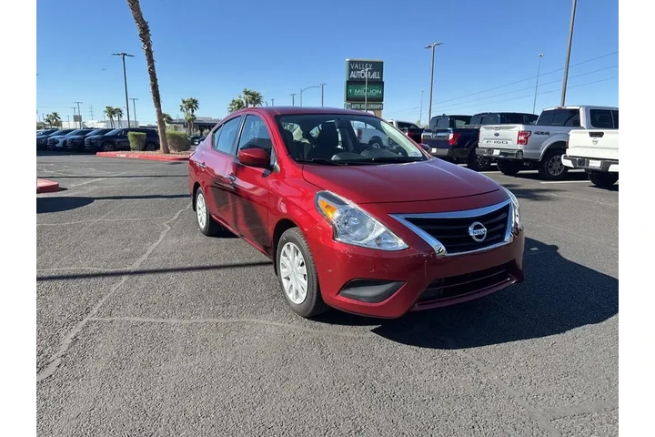 $9984 : Nissan Versa 2017 1.6 S 4dr image 4