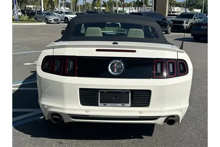 $14985 : Ford Mustang 2013 V6 Premium image 10