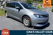 CERTIFIED PRE-OWNED 2021 CHRY en Madison WV