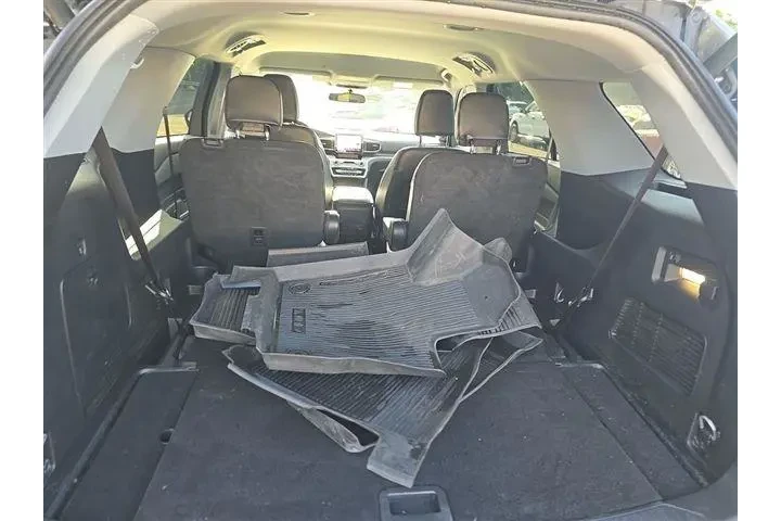 $25630 : Ford Explorer 2023 XLT 4dr S image 5