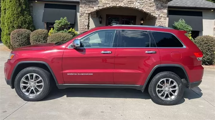 $9900 : 2014 grand cherokee ltd DIESEL image 6