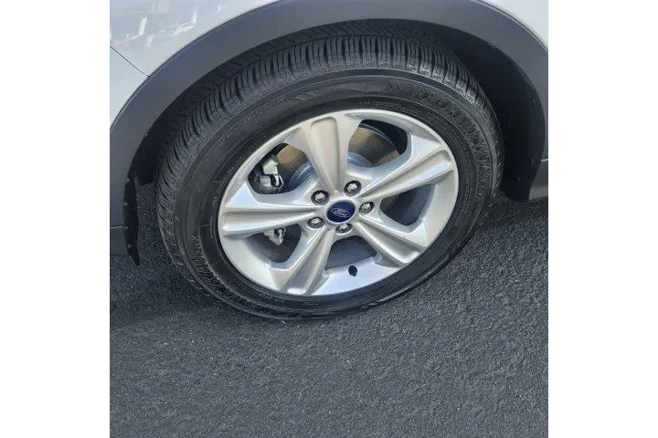 $9888 : Ford Escape 2014 SE 4dr SUV image 9