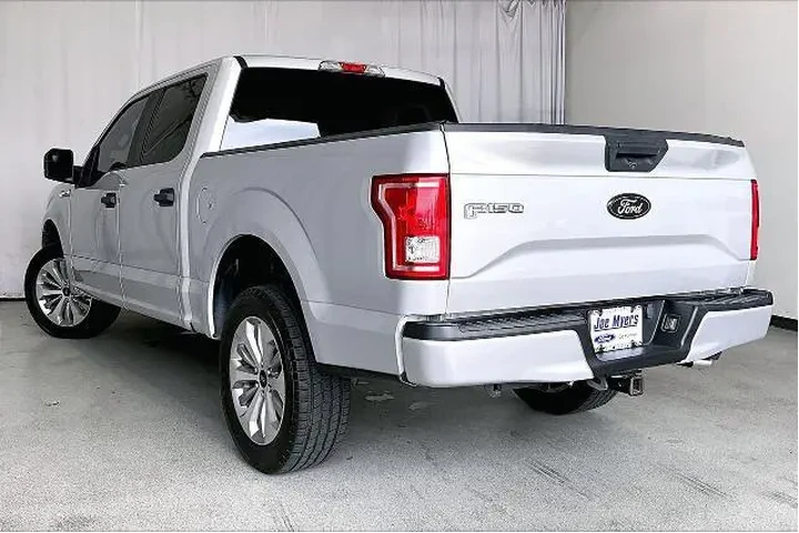 $20691 : Ford F-150 2017 4x4 King Ran image 4