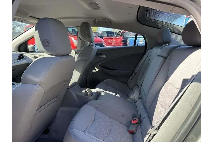 $6999 : Chevrolet Volt 2016 LT 4dr H image 9