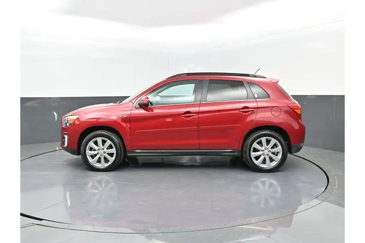 $3995 : Mitsubishi Outlander Sport 2 image 2