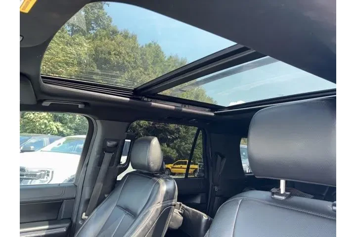 $26622 : Ford Expedition MAX 2021 4x2 image 9