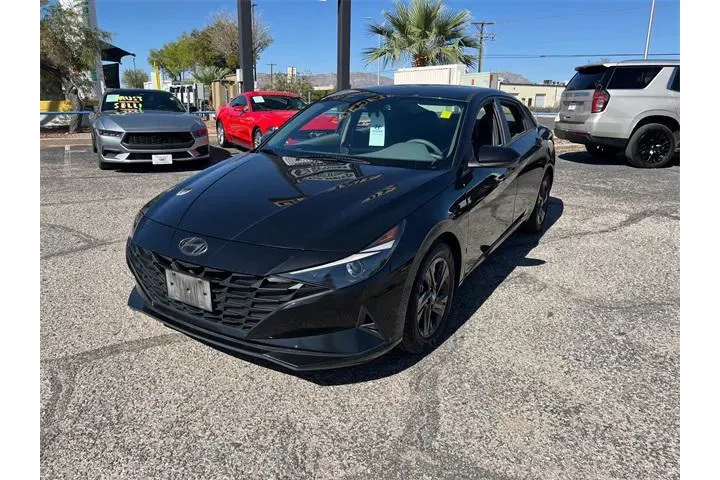 $17897 : Hyundai ELANTRA 2023 SEL 4dr image 3