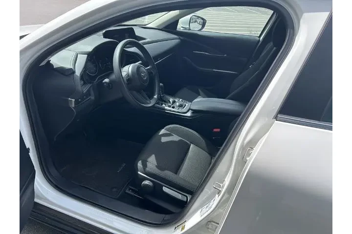 $22795 : Mazda CX-30 2024 AWD 2.5 S 4 image 9