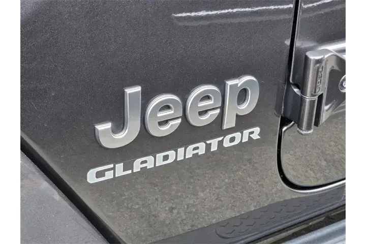 $28515 : Jeep Gladiator 2022 4x4 Over image 7