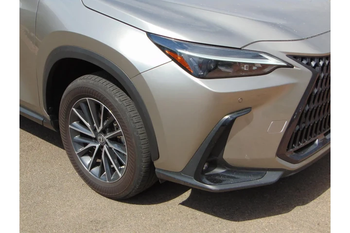 $37845 : 2022 NX 350 Premium image 2