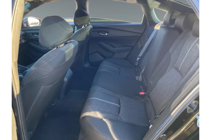 $32913 : Honda Accord Hybrid 2024 Spo image 5