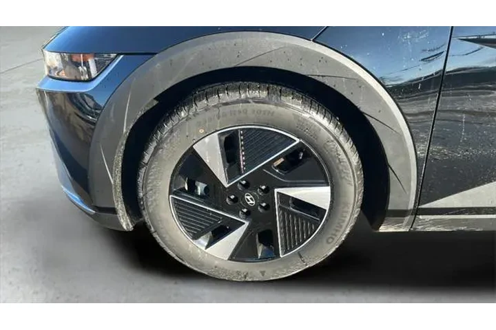 $35333 : Hyundai IONIQ 5 2025 AWD SE image 9