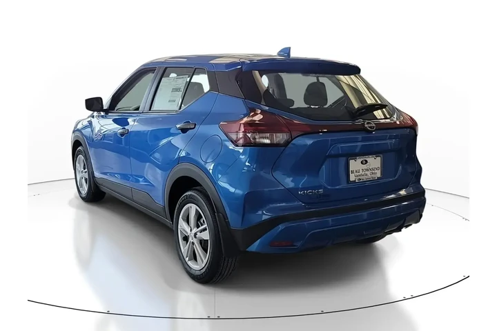 $21925 : Nissan Kicks 2024 S 4dr Cros image 3