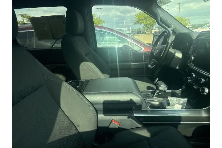 $34748 : Ford F-150 2023 4x2 XL 4dr S image 6