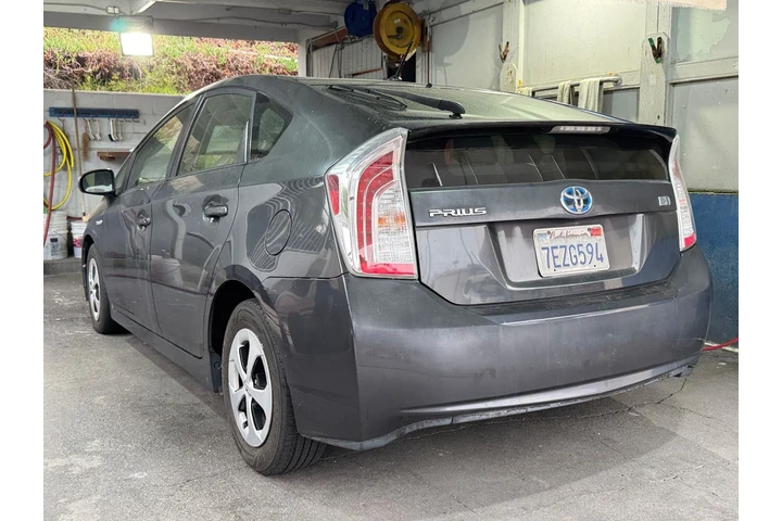 $7995 : Toyota Prius 2014 Two 4dr Ha image 2