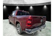 $36985 : Ram 1500 2022 4x4 Laramie 4d thumbnail