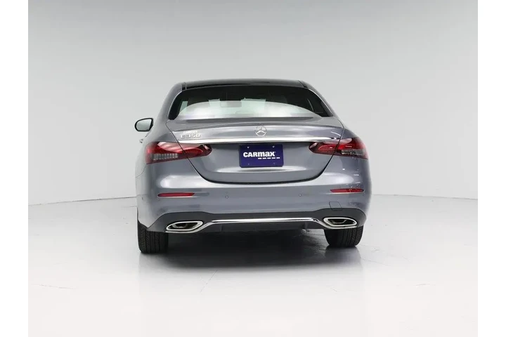 $37998 : Mercedes-Benz E-Class 2022 E image 6