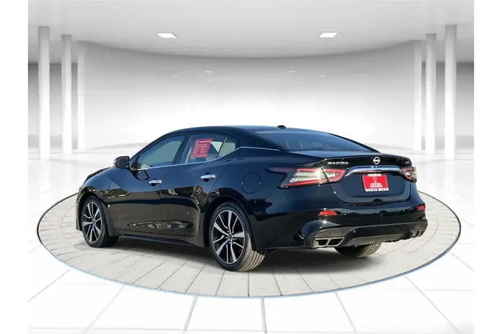 $22508 : Nissan Maxima 2023 3.5 SV 4d image 2