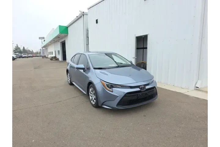 $20800 : Toyota Corolla 2023 LE 4dr S image 1