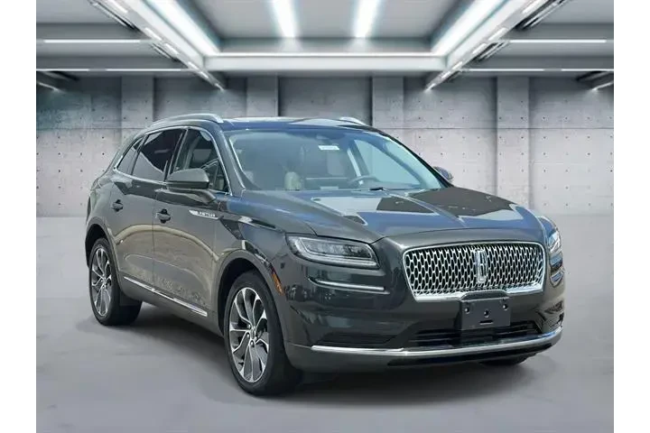 $32495 : Lincoln Nautilus 2022 AWD Re image 7