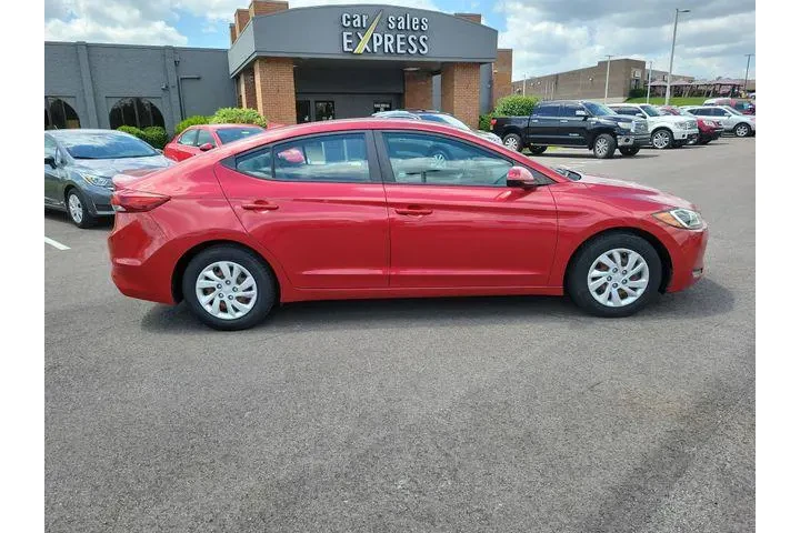 $8539 : Hyundai ELANTRA 2017 SE 4dr image 6