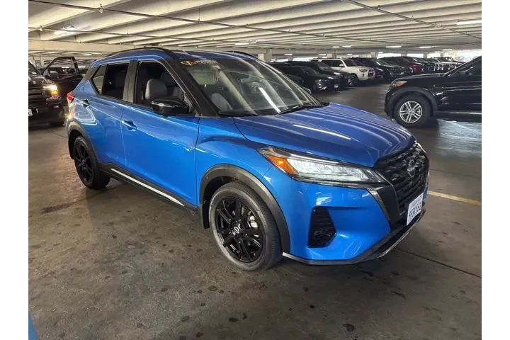$20500 : Nissan Kicks 2023 SR 4dr Cro image 2