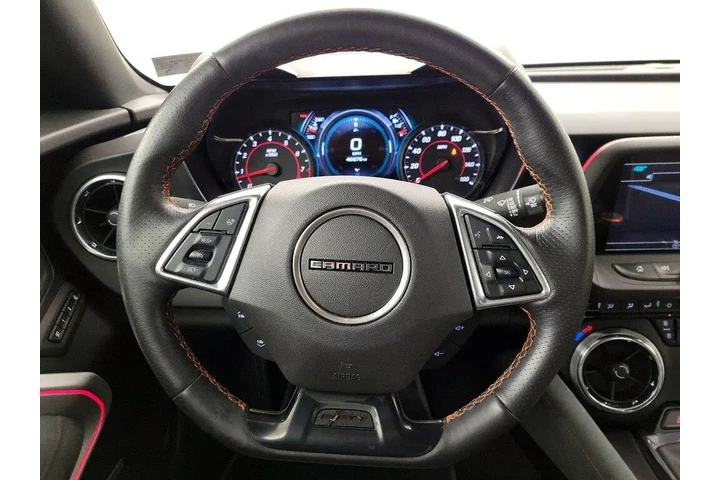 $23998 : Chevrolet Camaro 2017 LT 2dr image 10