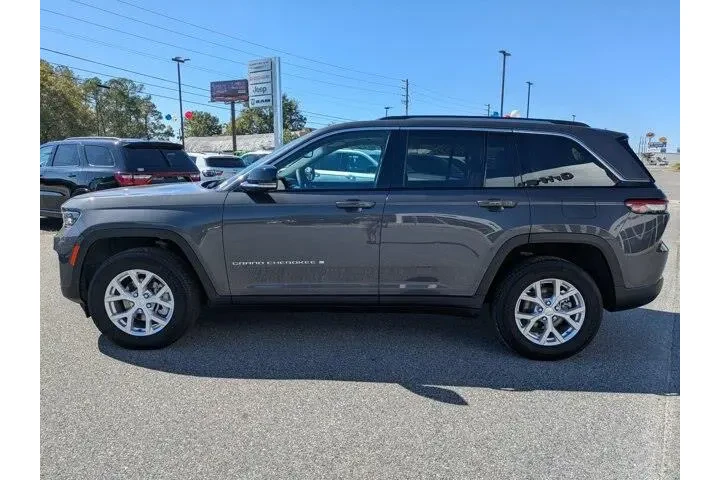 $32552 : Jeep Grand Cherokee 2024 4x2 image 7