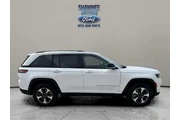 $26149 : Jeep Grand Cherokee 2023 4x4 thumbnail