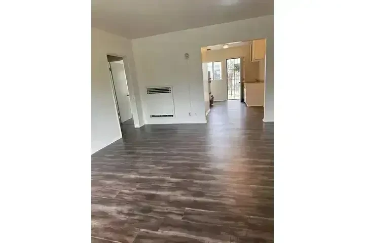 $1895 : APARTAMENTO DE 1 RECÁMARA image 3