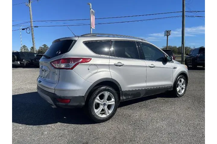 $6900 : Ford Escape 2014 SE 4dr SUV image 2