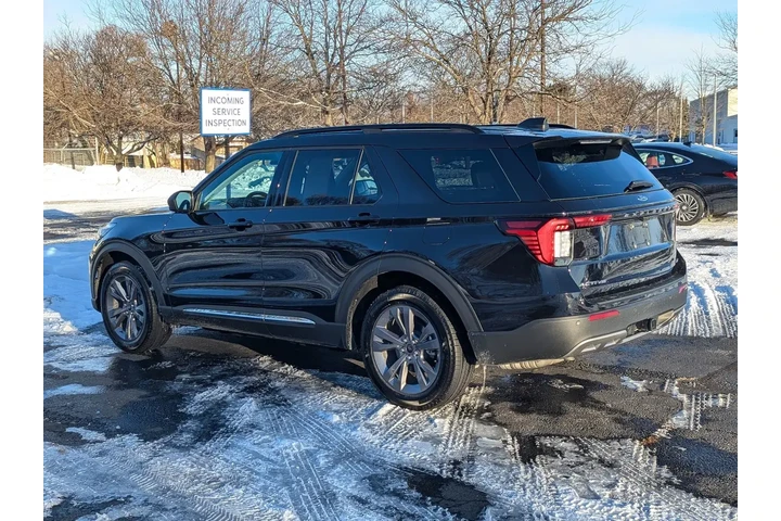 $38999 : Ford Explorer 2025 AWD Activ image 3