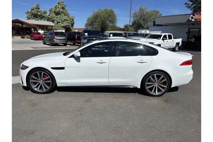 $16999 : 2017 XF S image 6