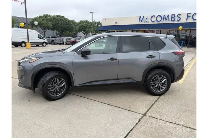 $18716 : Nissan Rogue 2023 S 4dr Cros image 9