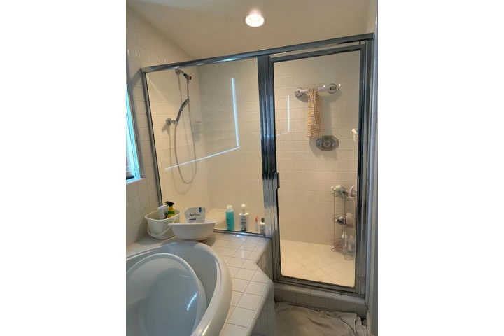 Elite Glasswork Co. image 5