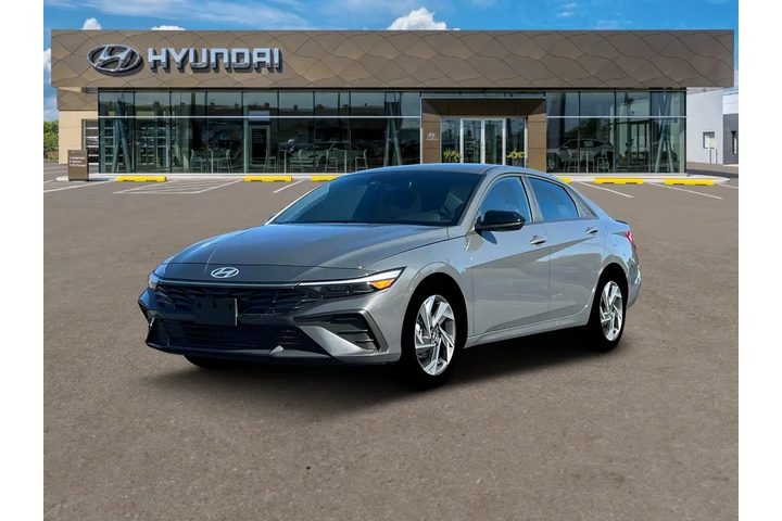 $20051 : Hyundai ELANTRA 2025 SEL Spo image 1