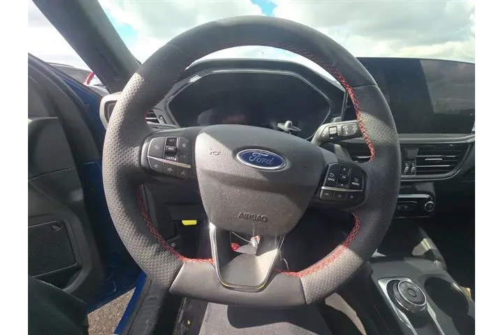 $29990 : Ford Escape 2023 AWD ST-Line image 10