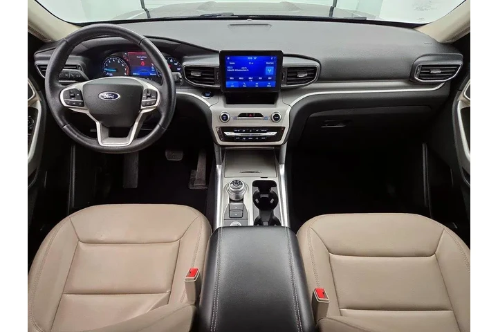 $28998 : Ford Explorer 2023 AWD XLT 4 image 9