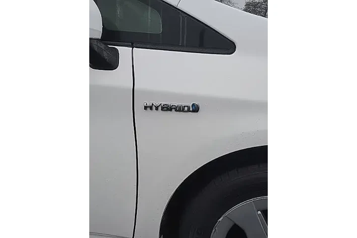 $11988 : Toyota Prius 2010 I 4dr Hatc image 6