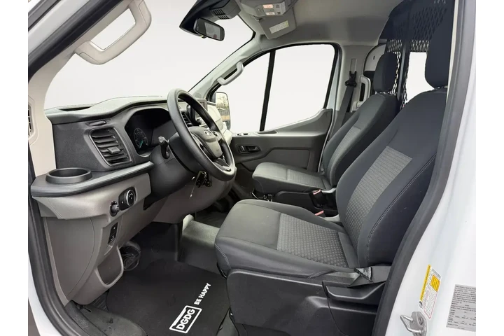 $32992 : Ford Transit 2024 250 3dr LW image 10